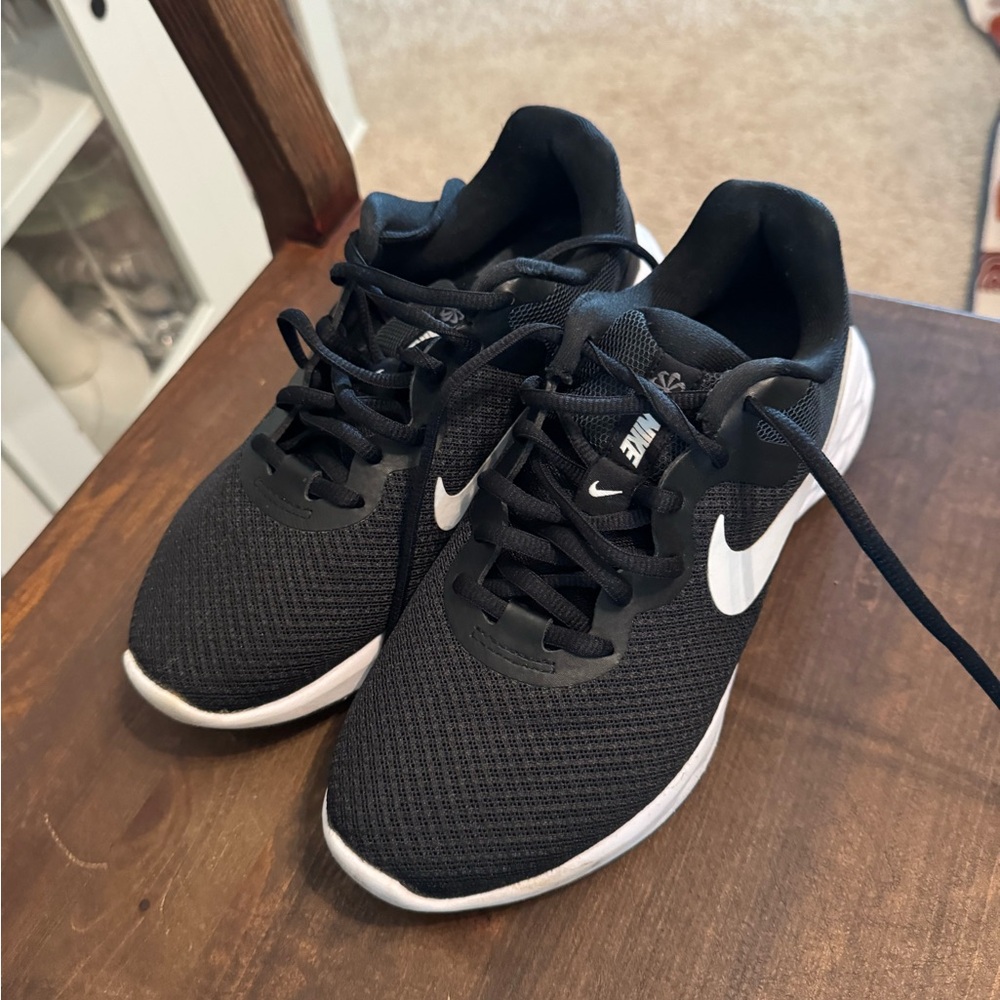 Nike Women’s Black Running Shoes